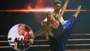 10 Things I Hate About You Cast Reunion Julia Stiles Gets Emotional in Heath Ledger Tribute on DWTS