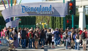 Suspicious Device Found Near Disneyland What Visitors Need to Know Right Now